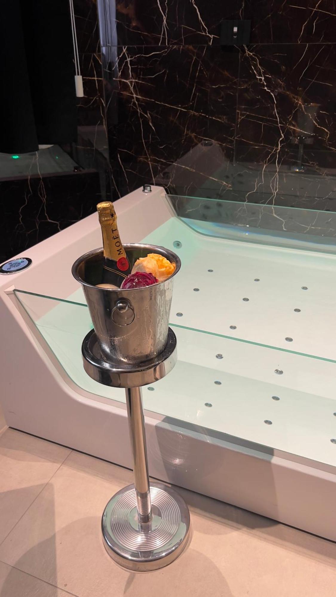 باليرمو Nuar Suite&Spa المظهر الخارجي الصورة