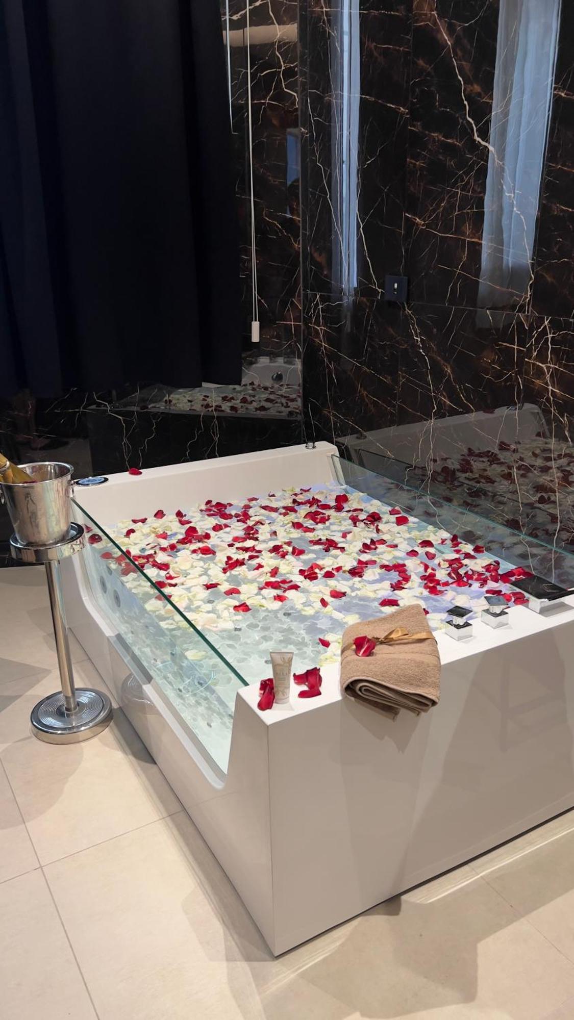 باليرمو Nuar Suite&Spa المظهر الخارجي الصورة